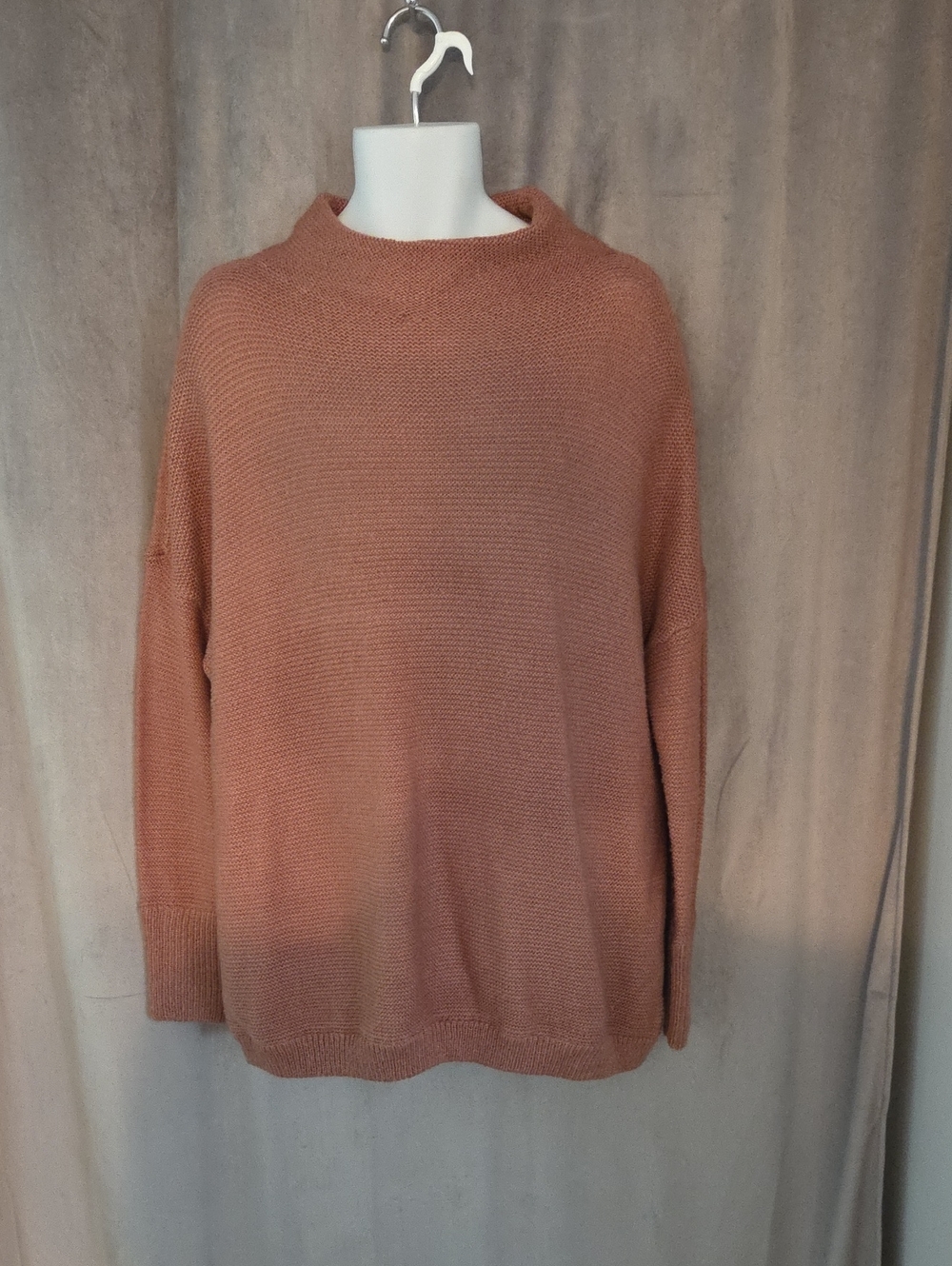 Retrod XXL Cozy Rose Knit Sweater